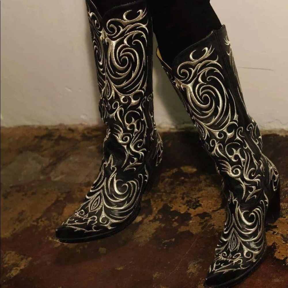 Old Gringo Women’s Black Madonna Boots